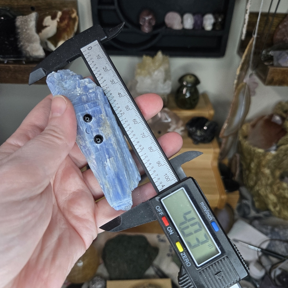 Blue Kyanite Specimen Crystal Buddy - Picture 4 of 4